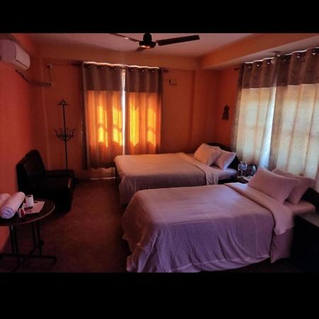 Hotel Vision Gorkhā 外观 照片